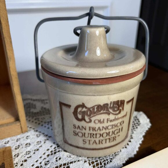 Gold Rush San Francisco Sourdough Starter Stoneware Crock Beginner Box - Picture 7 of 10